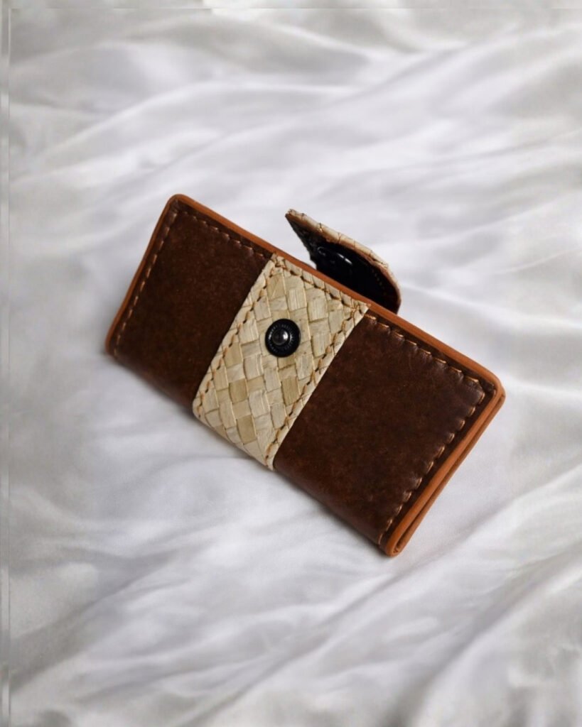 Gantungan Kunci Mobil