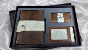 Nusantara Bio Leather Hampers Set